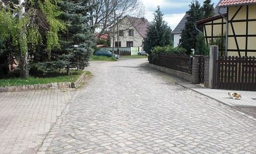 Neuverlegung von Schmutz- und Regenwasserkanälen in Berga, 1. Bauabschnitt